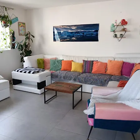 Prázdninový dům La Maison Multicolore *
