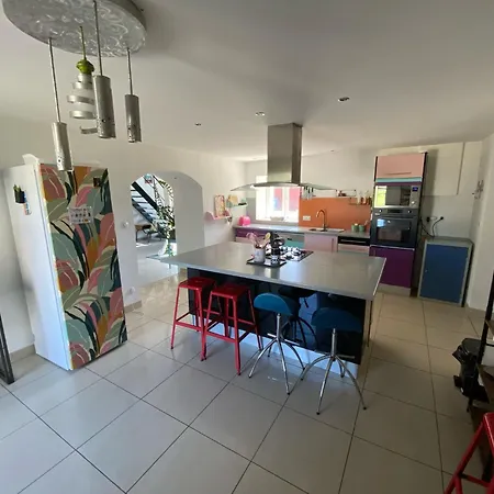La Maison Multicolore