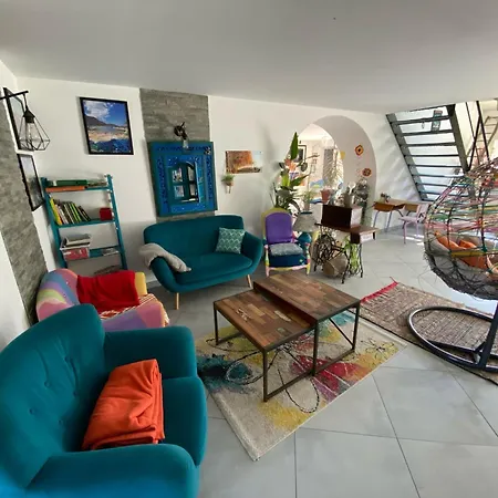 Prázdninový dům La Maison Multicolore Livron-sur-Drôme